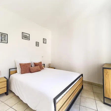 Apartment Family In Juan Les Pins