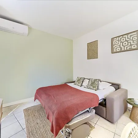 Apartment Family In Juan Les Pins
