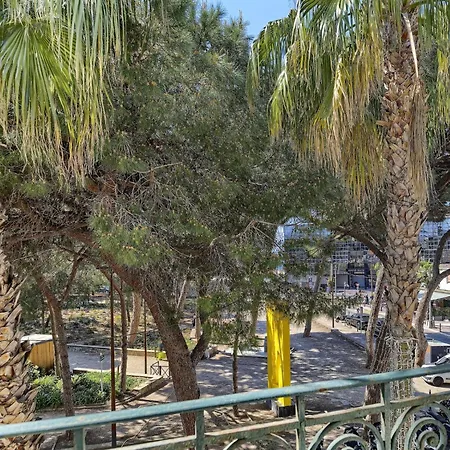 Family In Juan Les Pins Antibes