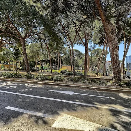 Family In Juan Les Pins * Antibes